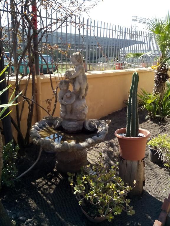 Domus Felix Bed & Breakfast Ercolano Exterior photo