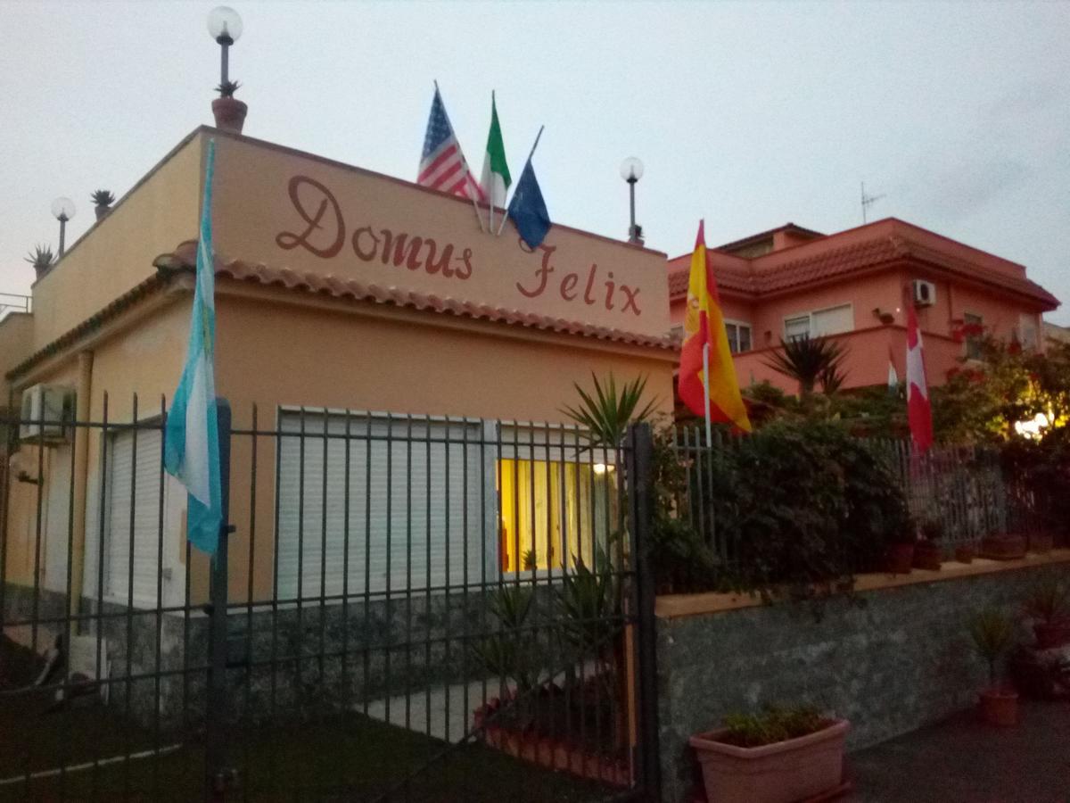 Domus Felix Bed & Breakfast Ercolano Exterior photo